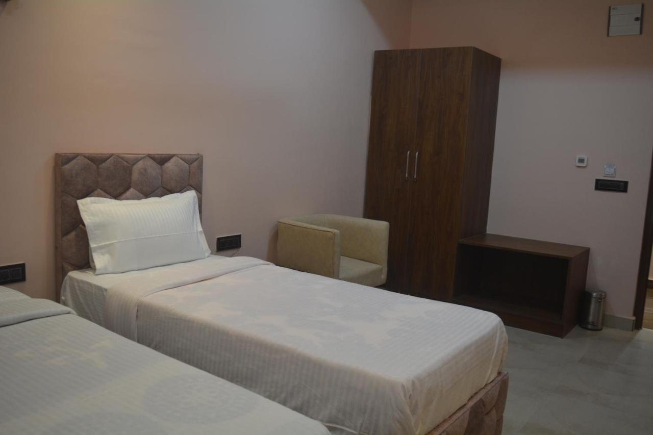 Maharaja Hotel & Banquet Darbhanga Εξωτερικό φωτογραφία